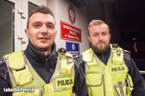 Gorzów Wlkp.: Policjanci z drogówki pilotowali ojca z 4-letnim synem. Życie dziecka było zagrożone