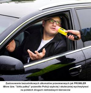 Nietrzeźwy jechał całą szerokością drogi. Zatrzymali go policjanci po służbie.