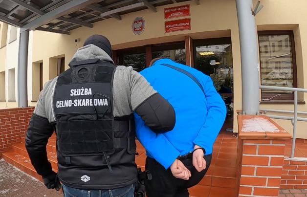 [VIDEO] KAS rozbiła grupę przestępczą zajmującą się nielegalnym hazardem. Wśród zatrzymanych obywateli Polski i Ukrainy